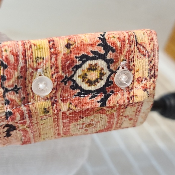 NWT Desigual Women's White and Peach Long Sleeve Lightweight Blouse (Sz M) - Picture 3 of 10